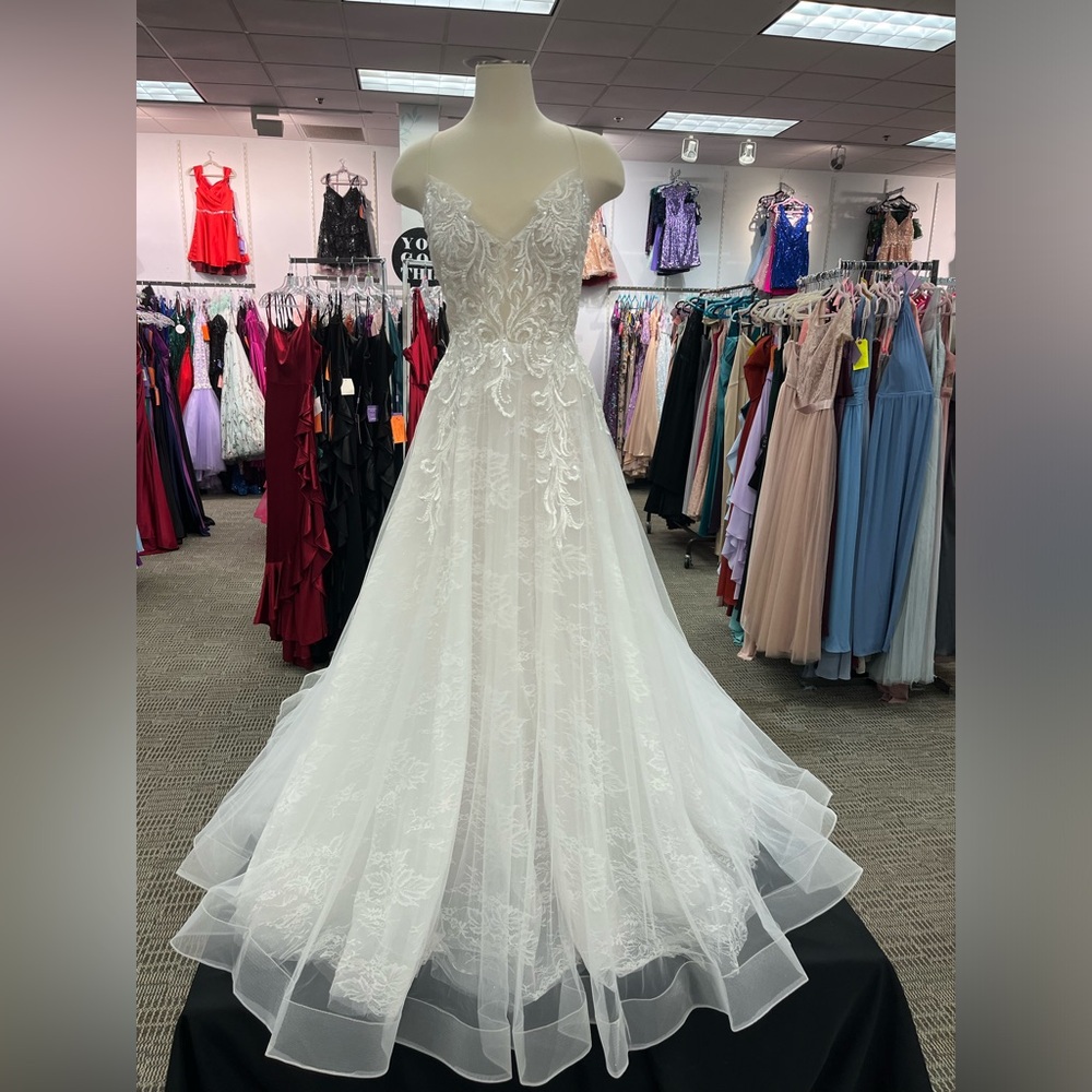 Andrea & Leo Lace Ballgown